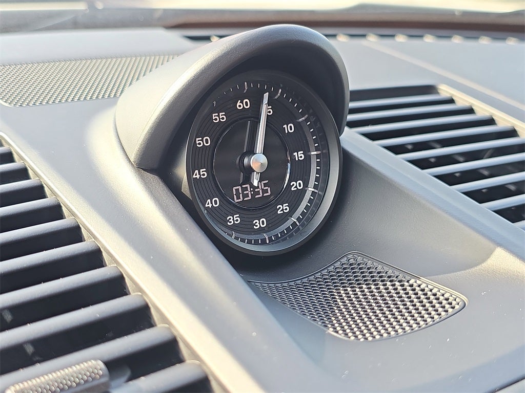 2024 Porsche 911 Carrera GTS