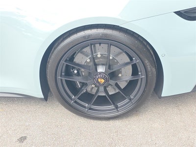 2025 Porsche 911 Carrera GTS