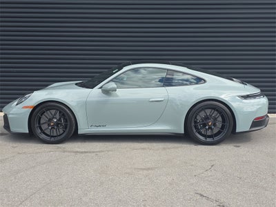 2025 Porsche 911 Carrera GTS