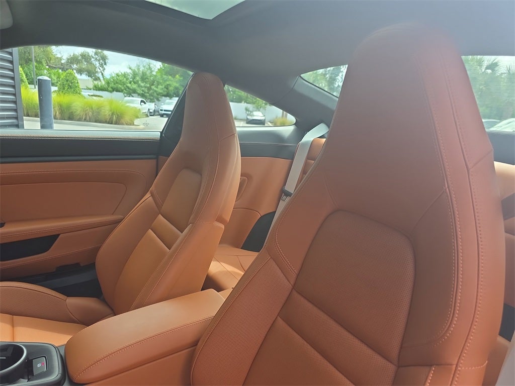 2025 Porsche 911 Carrera GTS