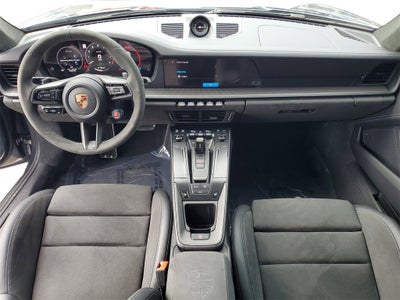 2025 Porsche 911 Carrera 4 GTS