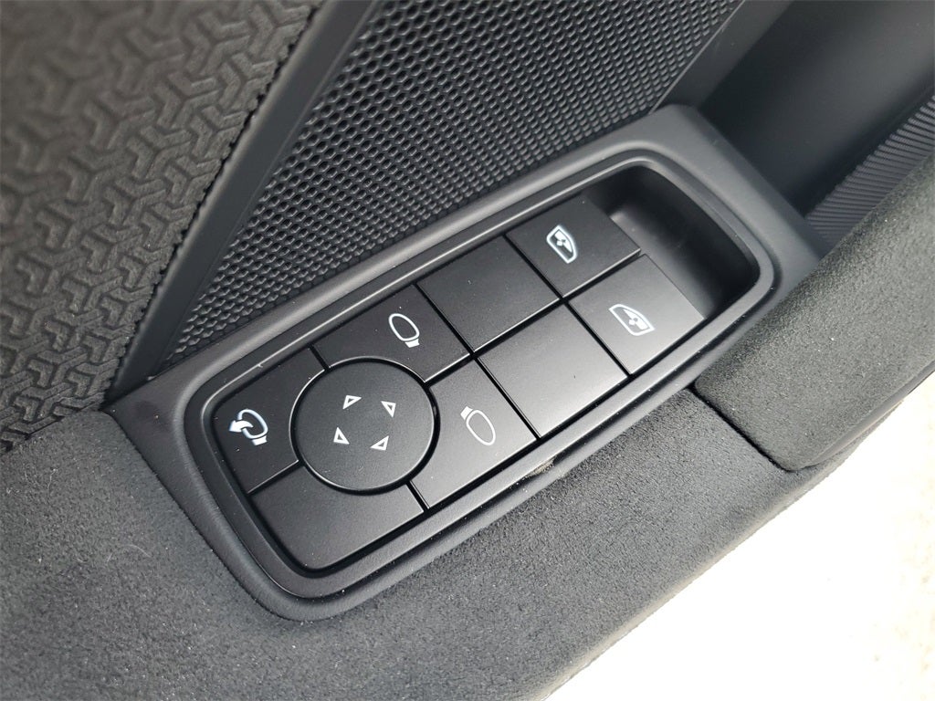 2025 Porsche 911 Carrera 4 GTS