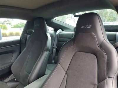 2025 Porsche 911 Carrera 4 GTS