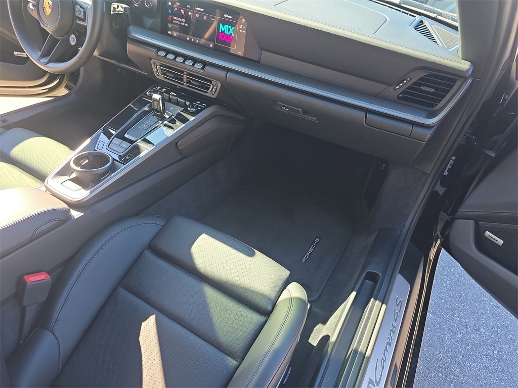 2023 Porsche 911 Carrera 4S