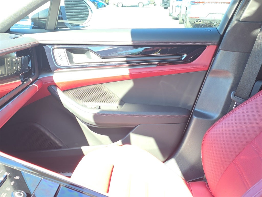 2025 Porsche Panamera E-Hybrid 4S