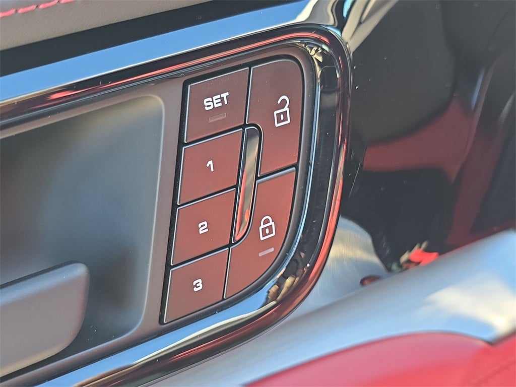 2025 Porsche Panamera E-Hybrid 4S