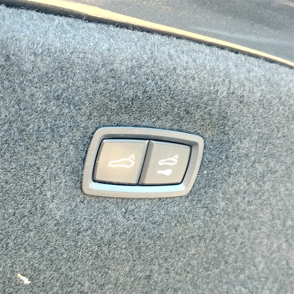 2022 Porsche Taycan GTS