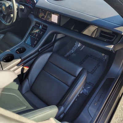 2022 Porsche Taycan GTS