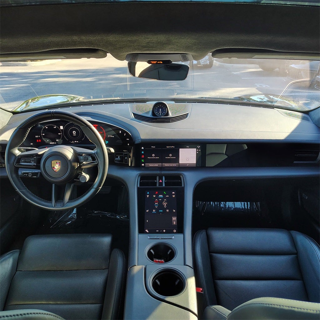 2022 Porsche Taycan GTS