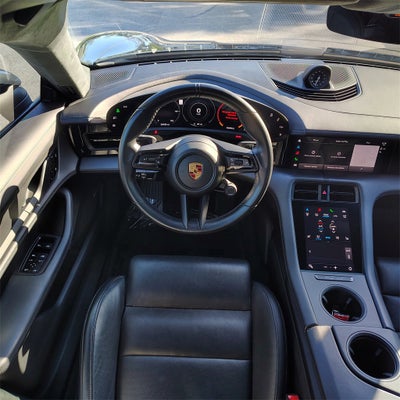 2022 Porsche Taycan GTS