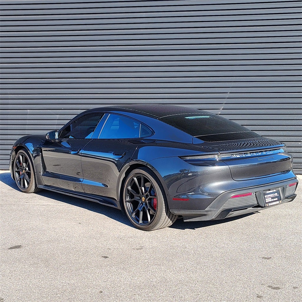2022 Porsche Taycan GTS