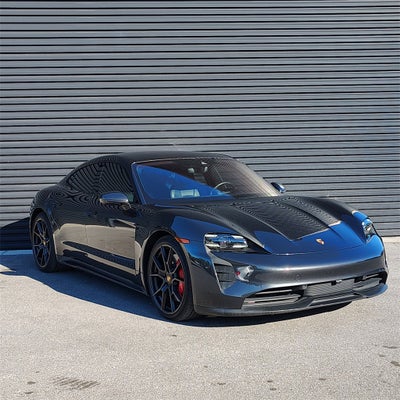 2022 Porsche Taycan GTS