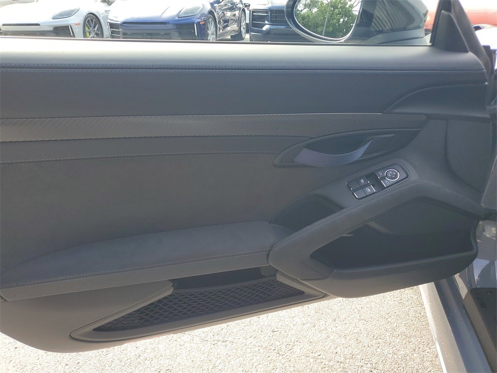 2025 Porsche 718 Cayman GT4 RS