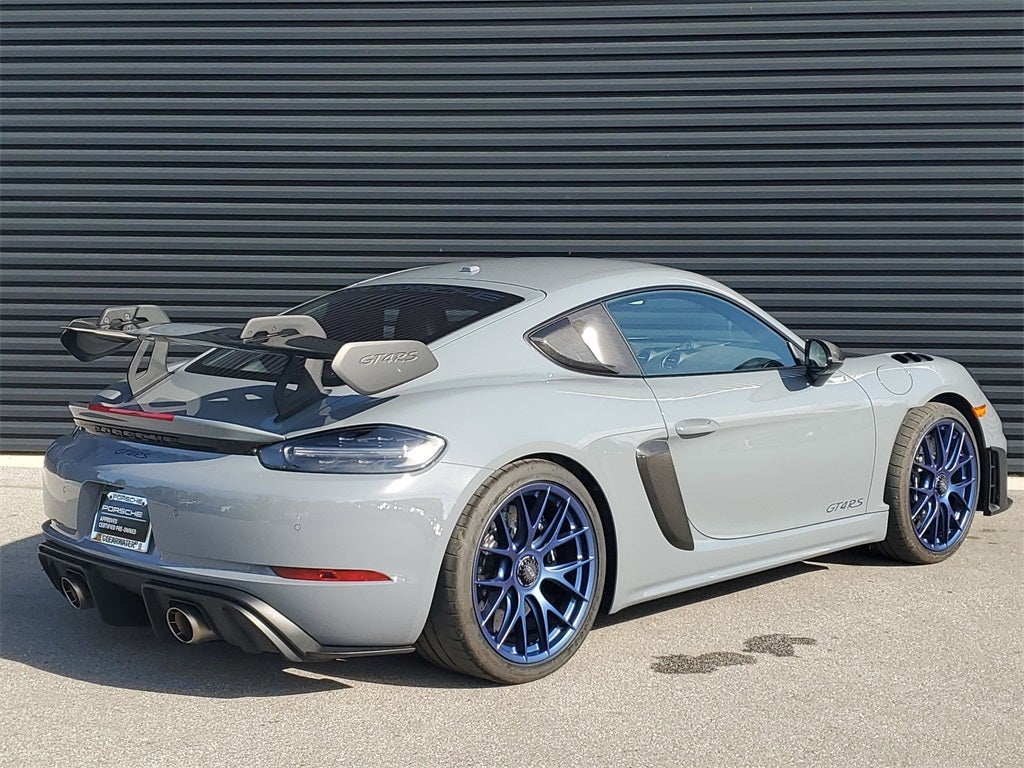 2025 Porsche 718 Cayman GT4 RS