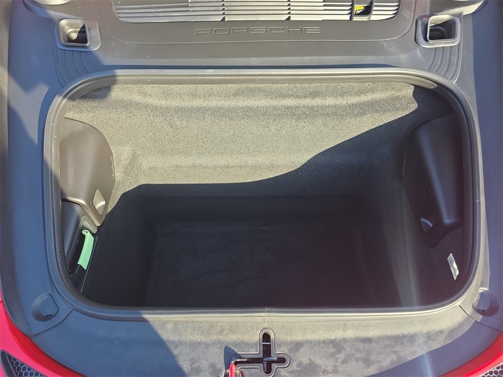 2025 Porsche 718 Cayman GT4 RS