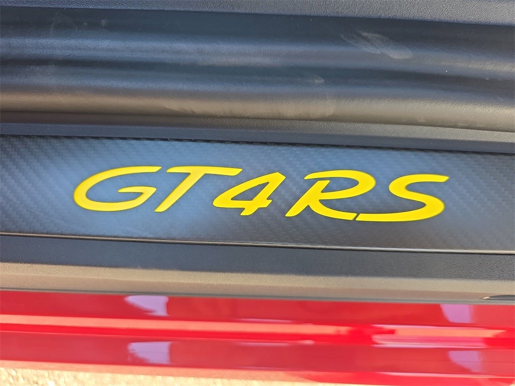 2025 Porsche 718 Cayman GT4 RS