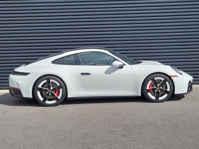 2026 Porsche 911 Carrera 4S