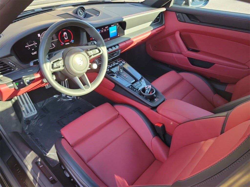 2025 Porsche 911 Targa 4 GTS