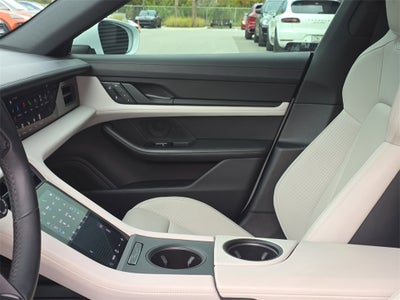 2023 Porsche Taycan Cross Turismo 4S