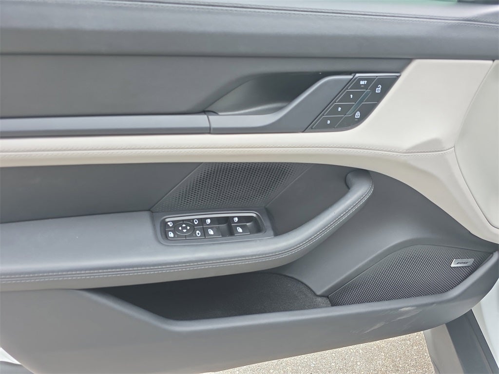 2023 Porsche Taycan Cross Turismo 4S