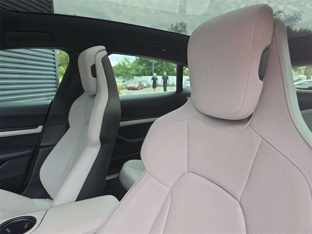 2023 Porsche Taycan Cross Turismo 4S