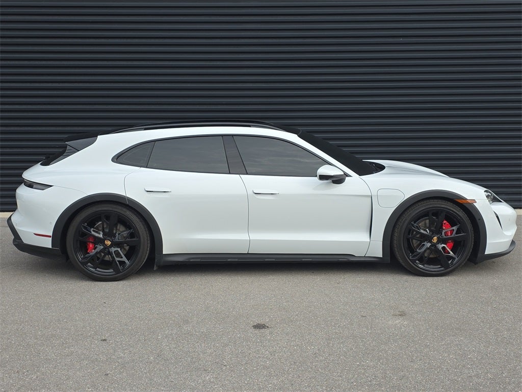2023 Porsche Taycan Cross Turismo 4S