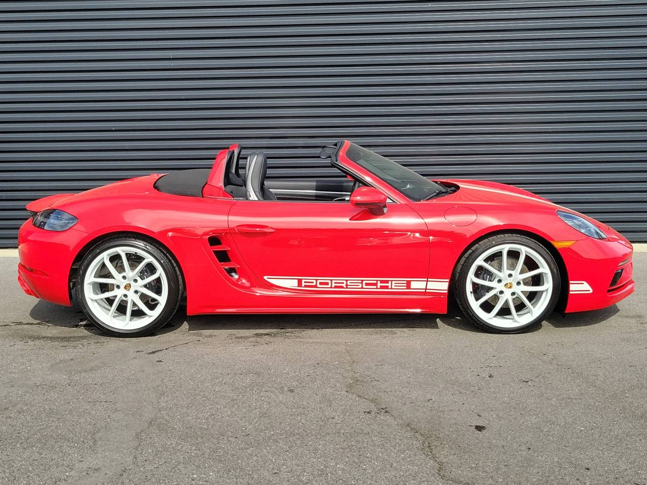 2025 Porsche 718 Boxster Style Edition