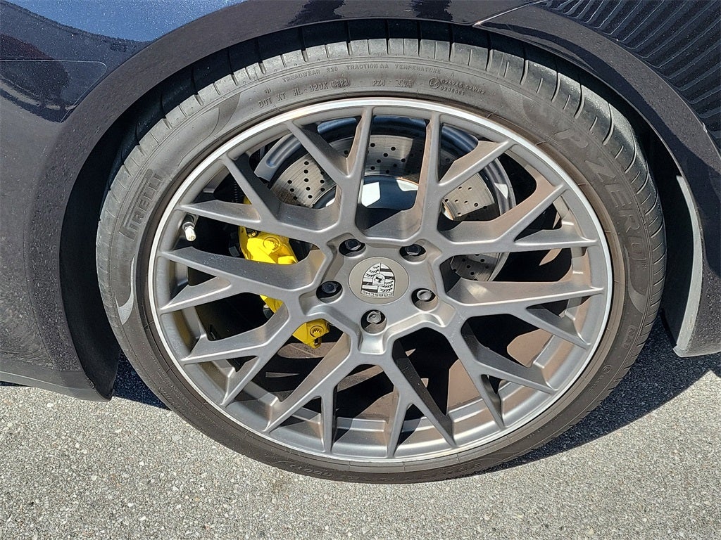 2021 Porsche 911 Carrera