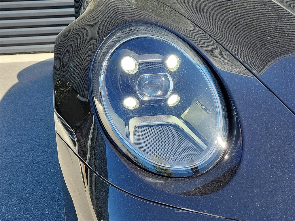 2021 Porsche 911 Carrera