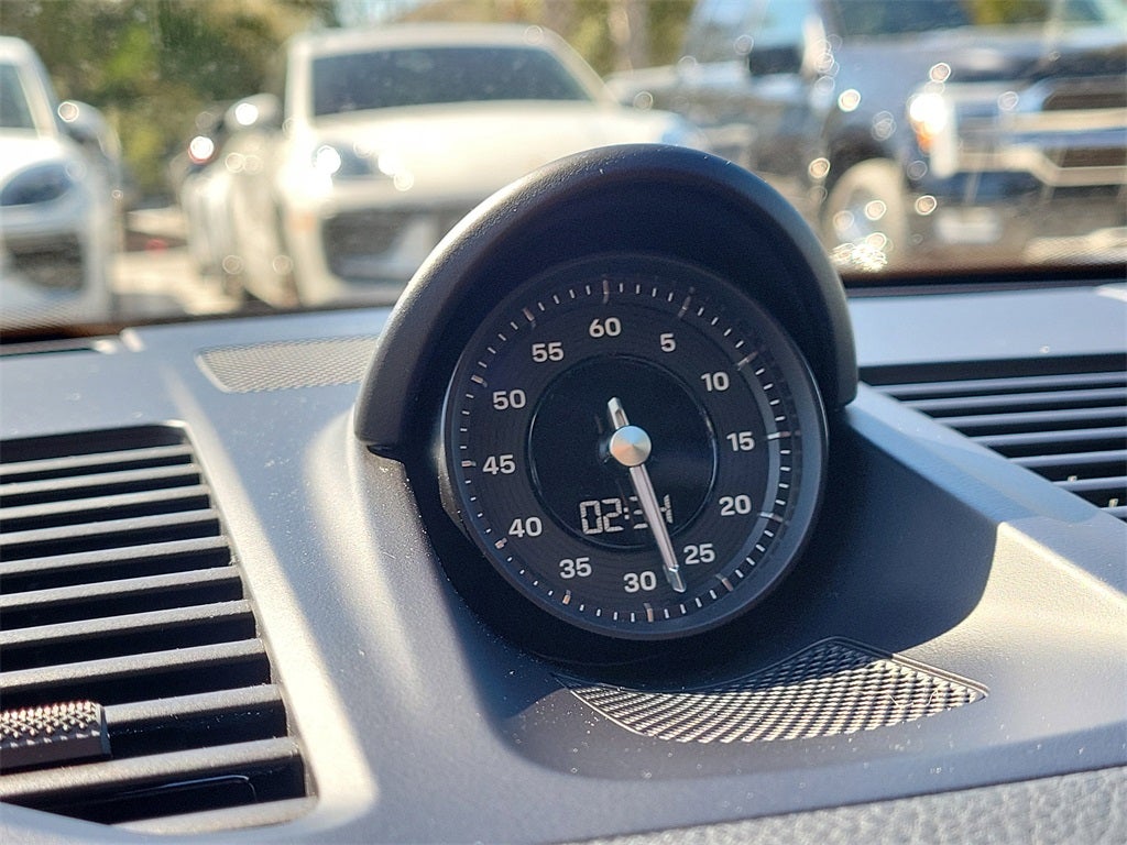 2021 Porsche 911 Carrera