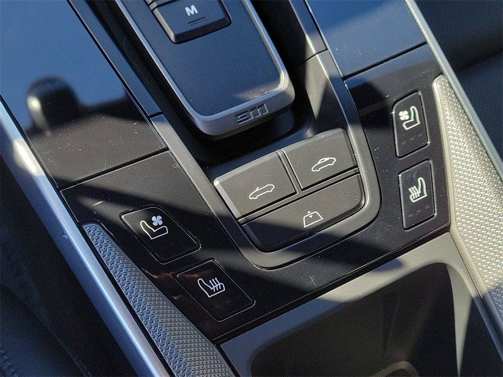 2021 Porsche 911 Carrera