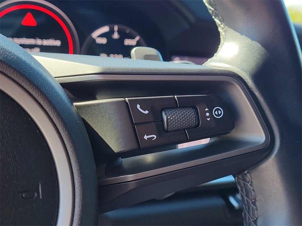 2021 Porsche 911 Carrera