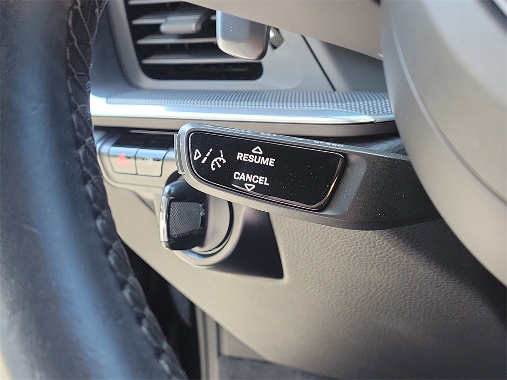 2021 Porsche 911 Carrera