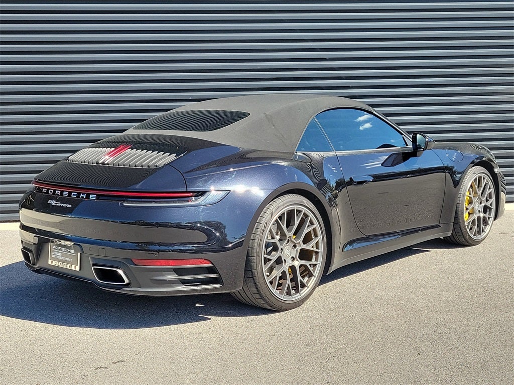 2021 Porsche 911 Carrera