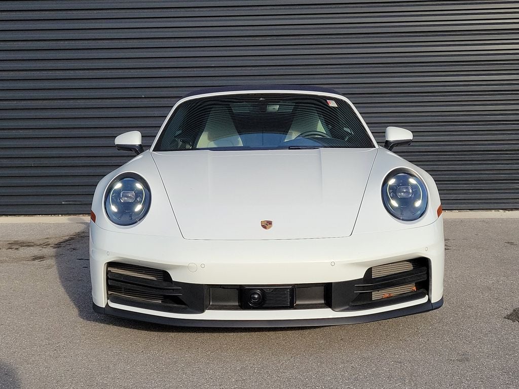 2025 Porsche 911 Carrera