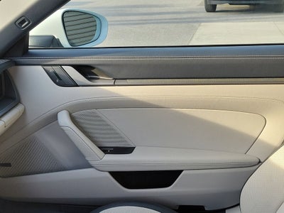 2025 Porsche 911 Carrera