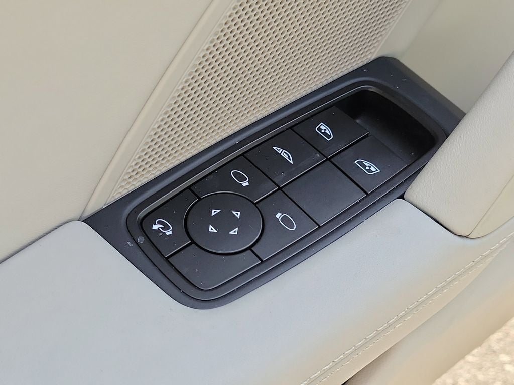 2025 Porsche 911 Carrera