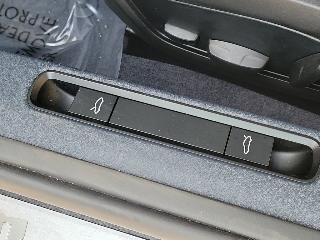 2025 Porsche 911 Carrera