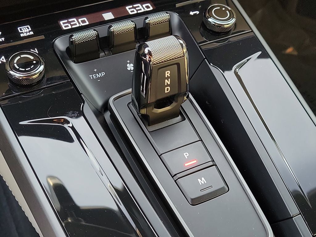 2025 Porsche 911 Carrera