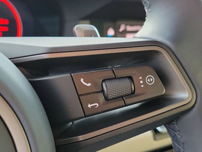 2025 Porsche 911 Carrera