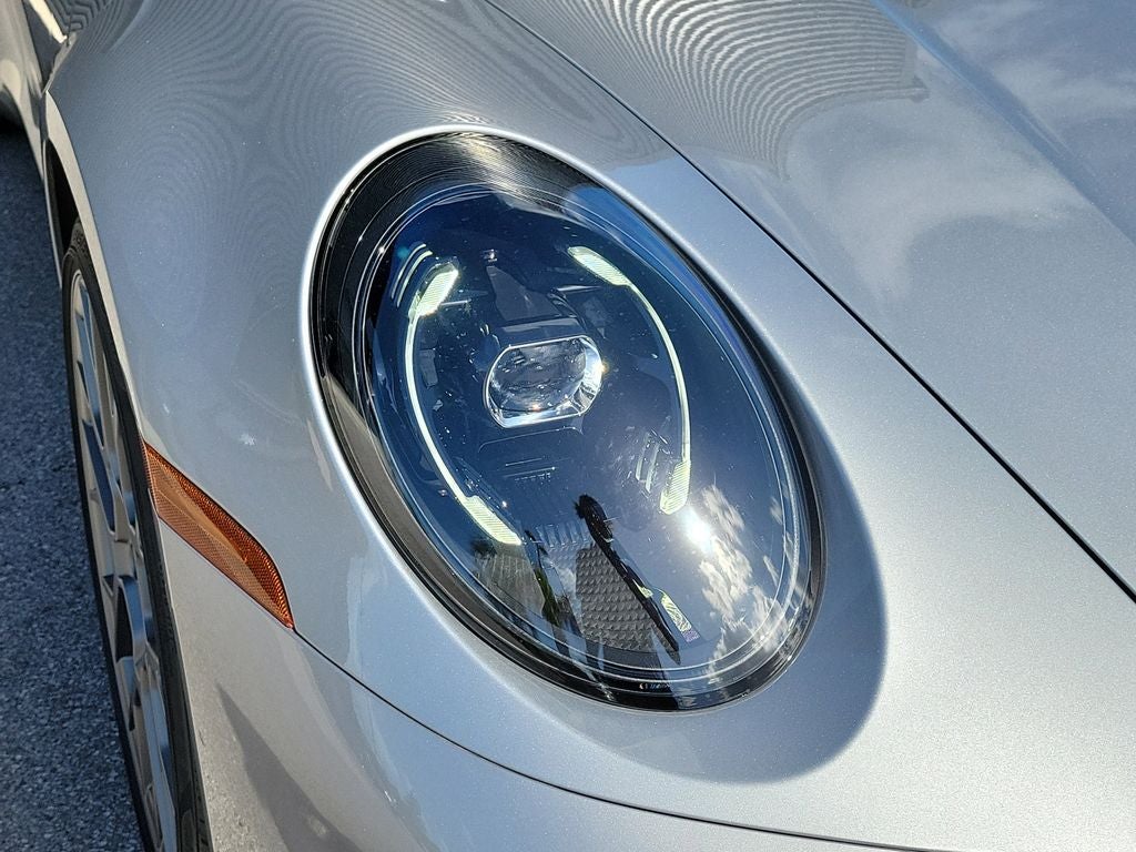 2025 Porsche 911 Carrera Cabriolet