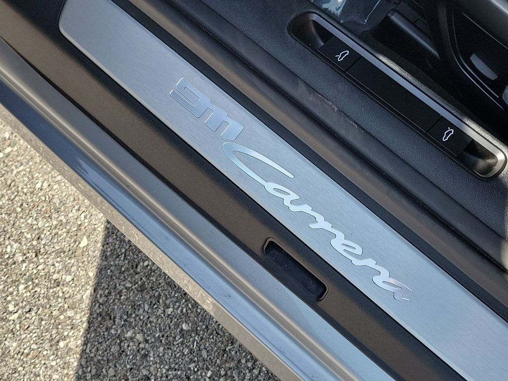 2025 Porsche 911 Carrera Cabriolet