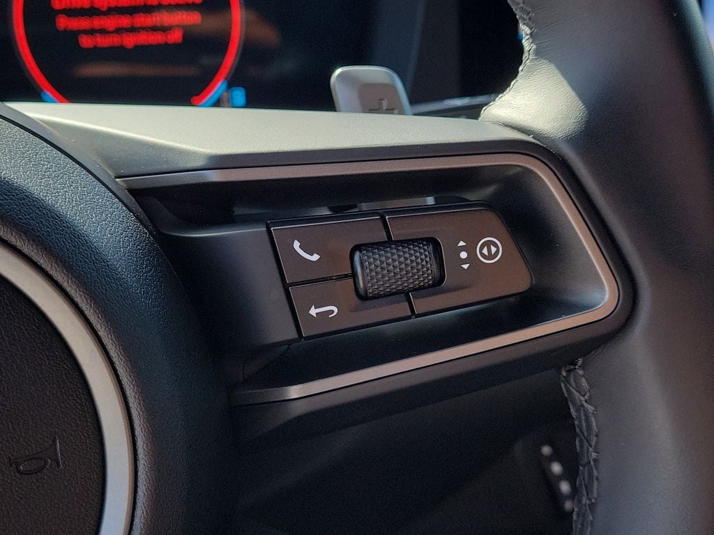 2025 Porsche 911 Carrera Cabriolet