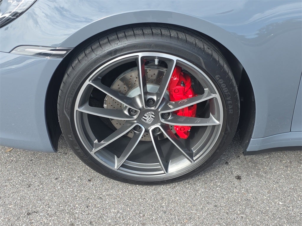 2024 Porsche 911 Carrera