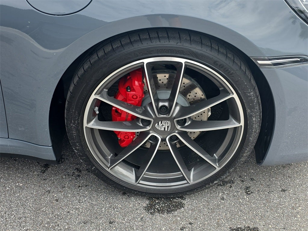 2024 Porsche 911 Carrera