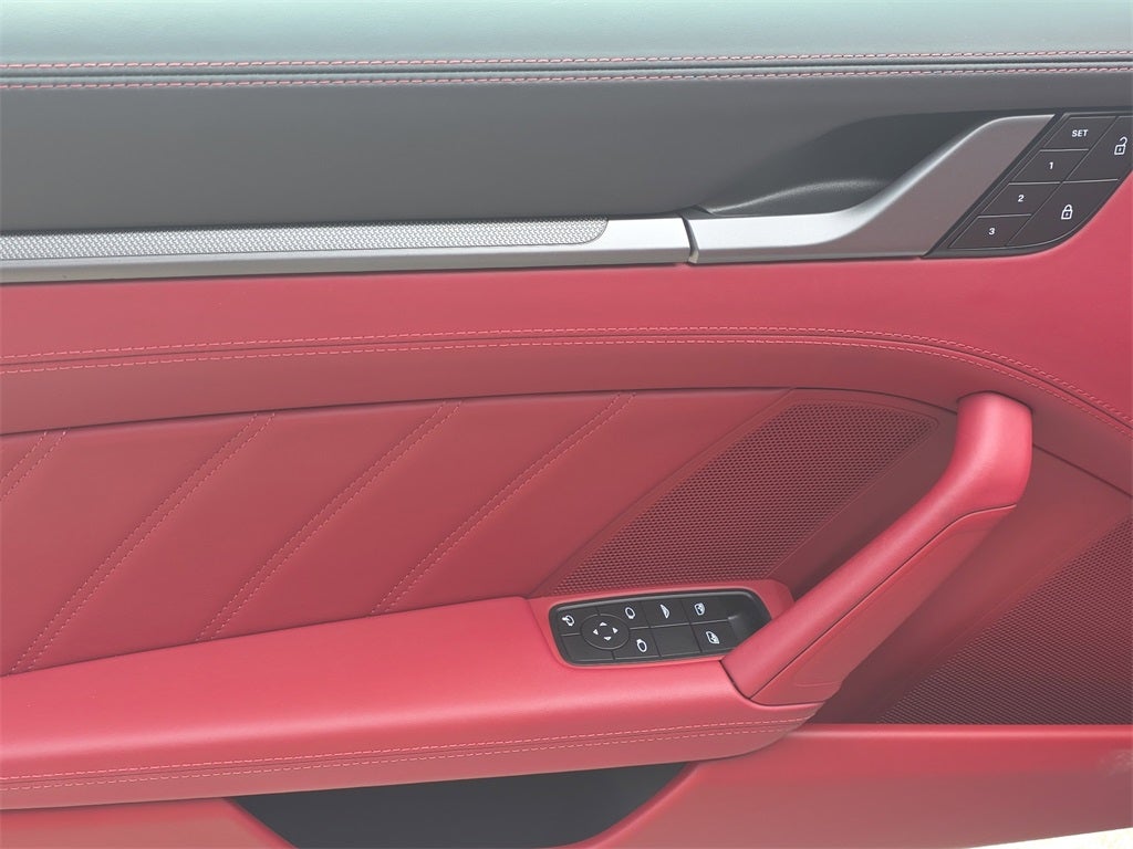 2024 Porsche 911 Carrera