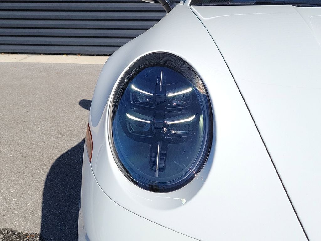 2025 Porsche 911 Carrera T Cabriolet