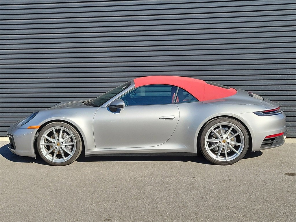 2022 Porsche 911 Carrera 4