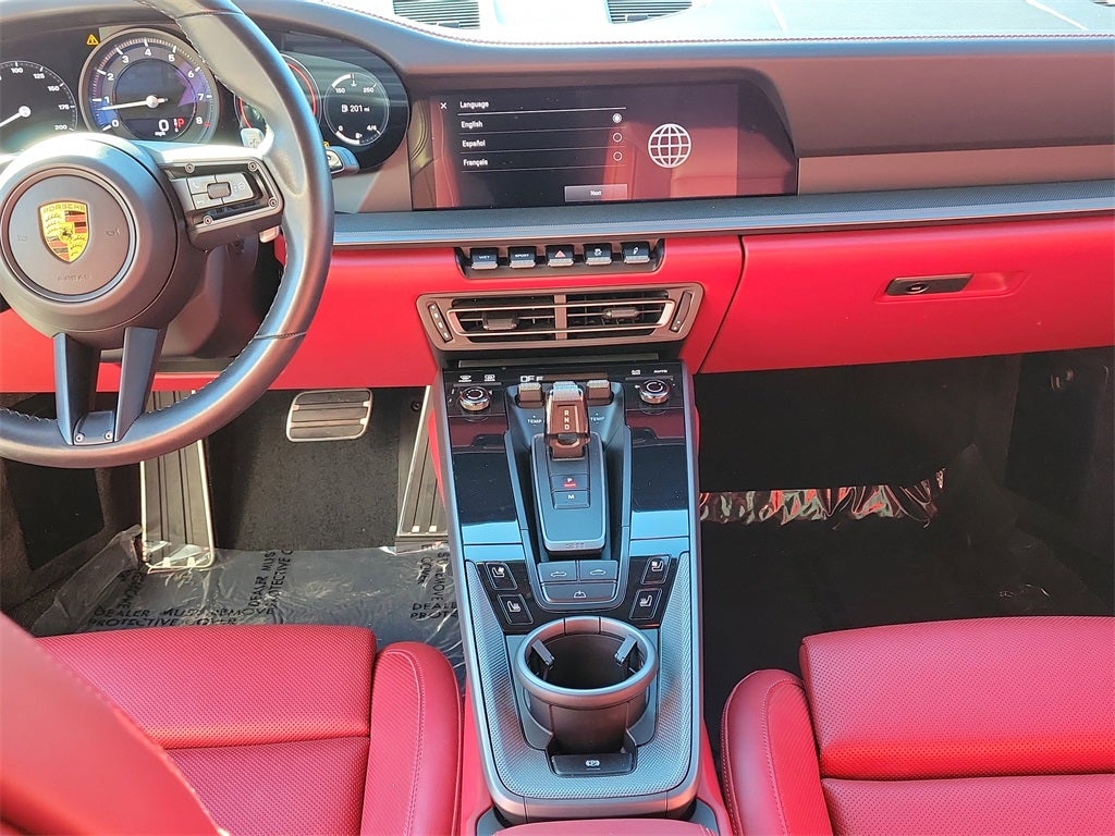 2022 Porsche 911 Carrera 4