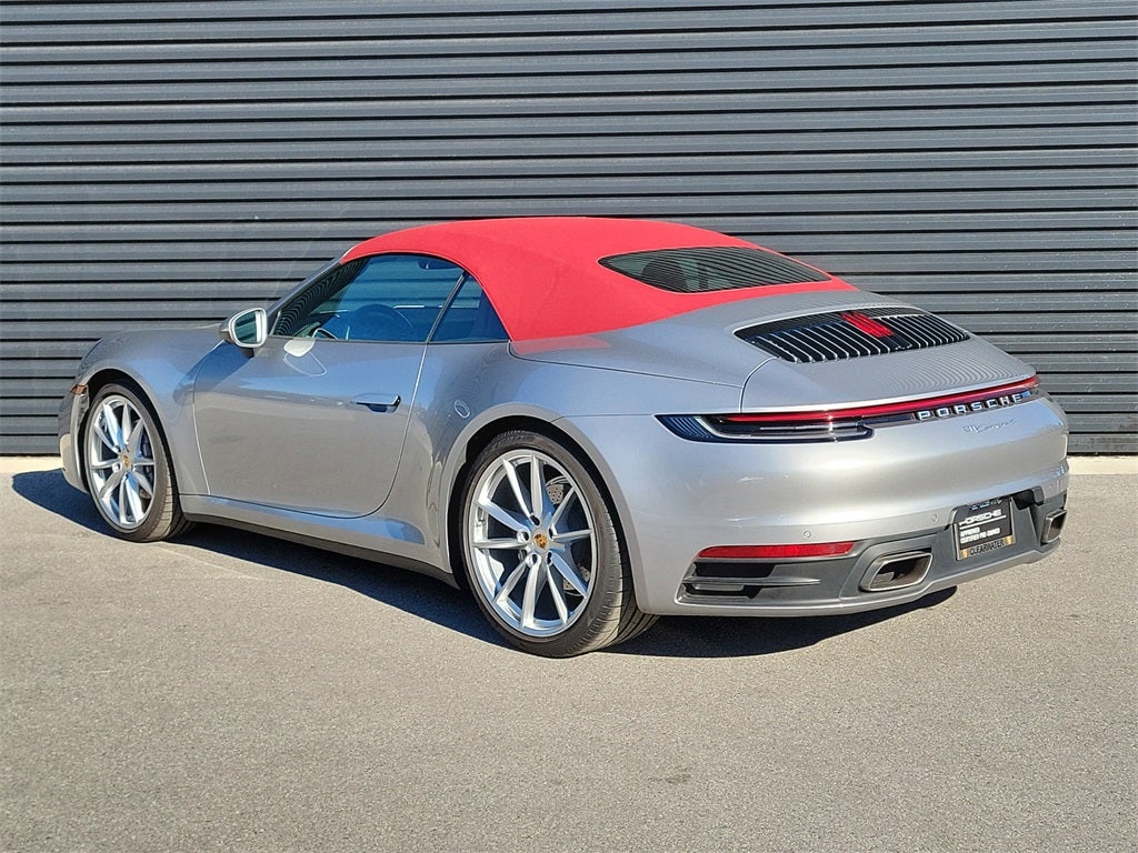 2022 Porsche 911 Carrera 4